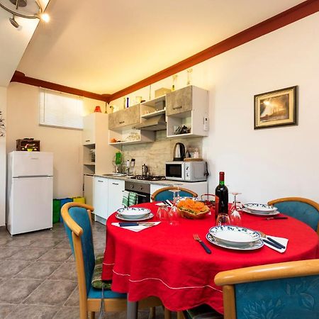 Apartman Maya مالي لوشينغْ المظهر الخارجي الصورة