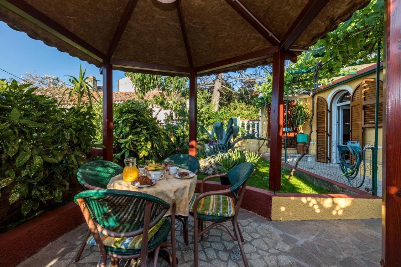 Apartman Maya مالي لوشينغْ المظهر الخارجي الصورة
